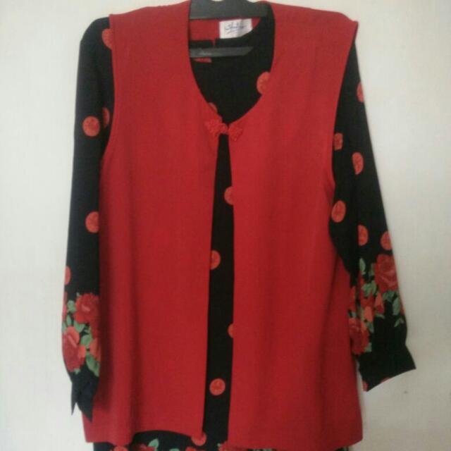 Sale Repriced Pakaian Muslim 1 Set Atasan Rompi Dan Celana Shafira Busana Muslimah Bandung Red Flower Black Red L Fesyen Wanita Pakaian Wanita Atasan Di Carousell