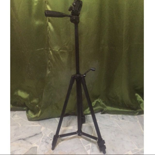 Zipshot Tr406 Tripod New Unused Photography On Carousell 0 results for tamrac tr406. carousell