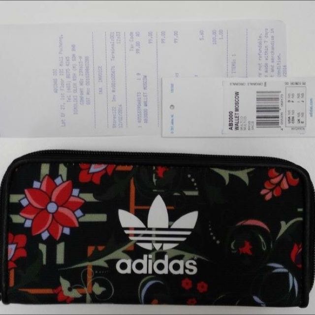 adidas wallet moscow, Women's Fashion, Bags \u0026 Wallets on Carousell