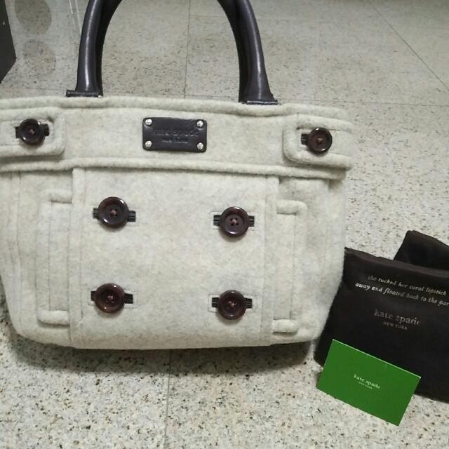 Clearance! Kate Spade Bag Trench Button, Women's Fashion, Bags & Wallets,  Purses & Pouches on Carousell