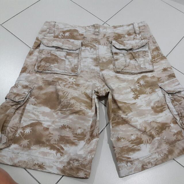 bermuda cargo aeropostale