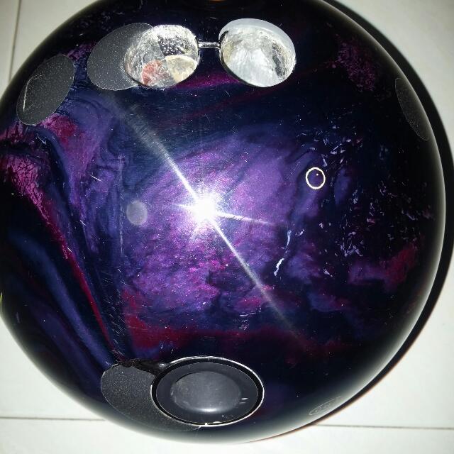 Hammer Black Widow Nasty Bowling Ball. 14 Lbs.Fast Deal 10., Sports