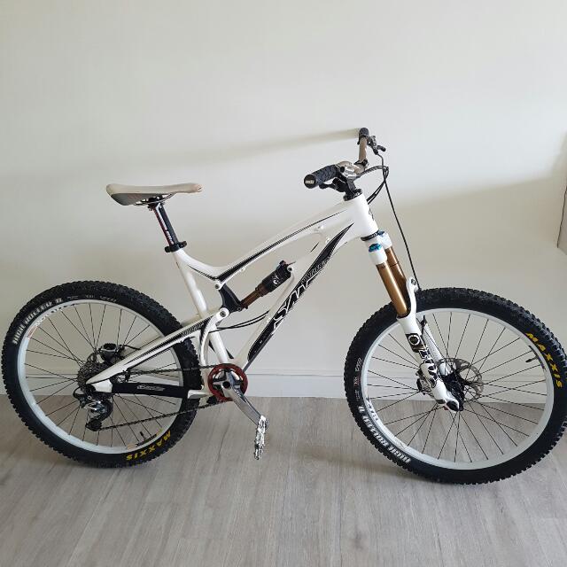 Santa cruz hot sale nomad 2
