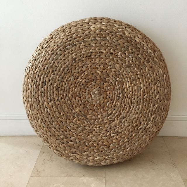 Alseda footstool shop