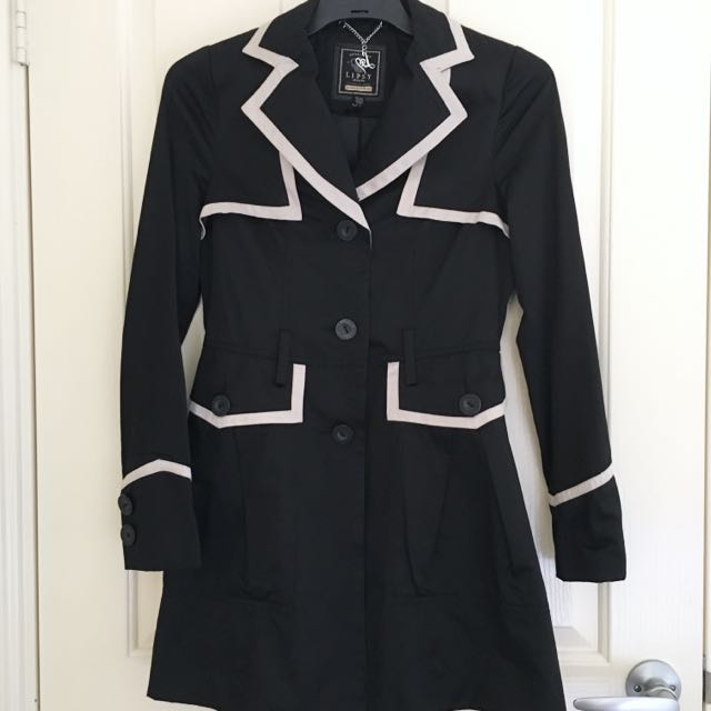 Lipsy london trench coat Clearance