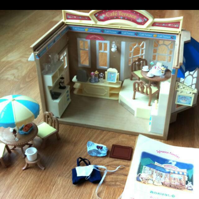 Sylvanian Cafe Terrace, Hobbies \u0026 Toys 