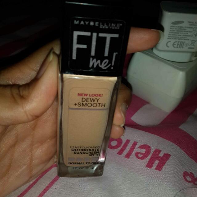 Maybelline Fit Me Foundation Dewy Smooth 125 Nude Beige Health