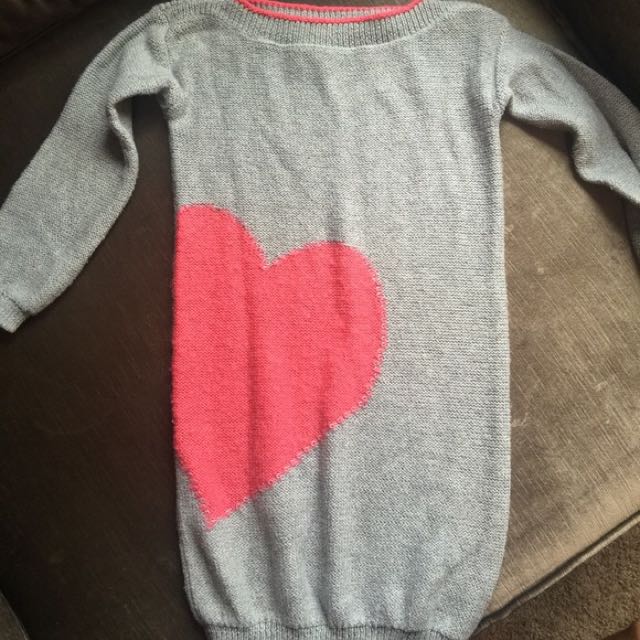 Gap heart sweater online