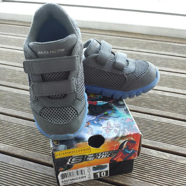 Skechers royal plaza shop