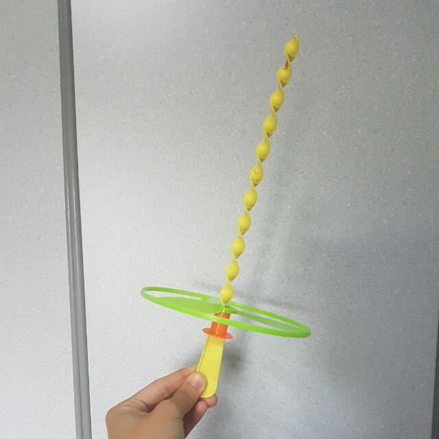 Flying wheel toys hot sale