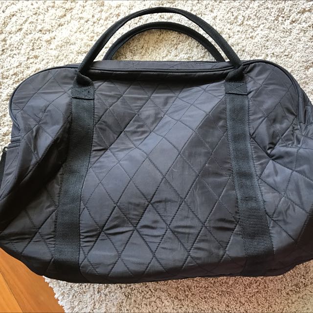 COTTON ON BODY Gym Bag Women s Fashion Bags Wallets on Carousell
