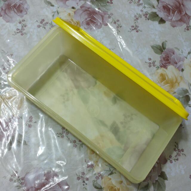 Tupperware Rectangle, TV & Home Appliances, Kitchen Appliances, Other ...