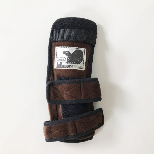 Mongoose Bowling Guard RH, Sports Equipment, Sports & Games, Billiards