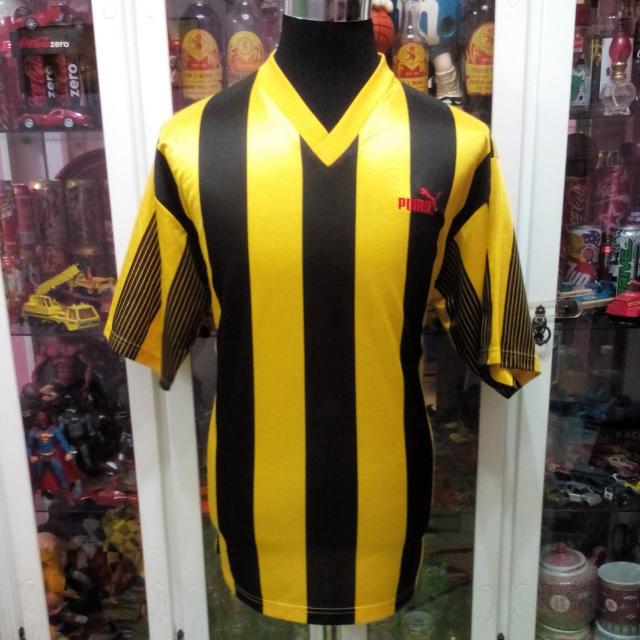Vintage Malaysia Item Puma Harimau Malaya Black Yellow Jersey