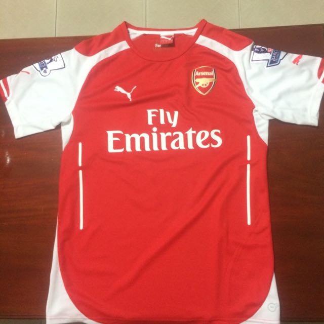 alexis sanchez arsenal jersey