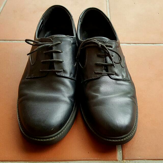 bata dress shoes