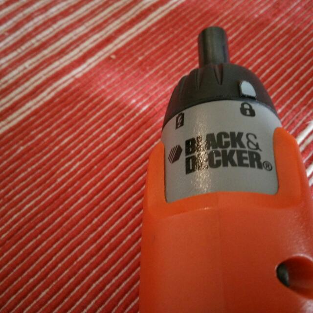 Black & Decker Cordless Screwdriver KC9036, Hobbies & Toys, Stationery