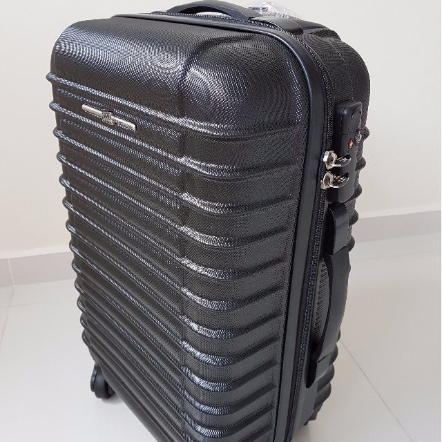 BN Ciak Roncato luggage 20 inch with TSA lock, Women's Fashion, Bags