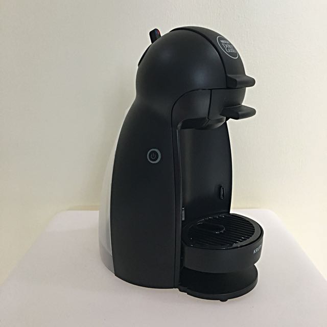 Nescafe Docle Gusto Coffee Machine, TV & Home Appliances, Kitchen