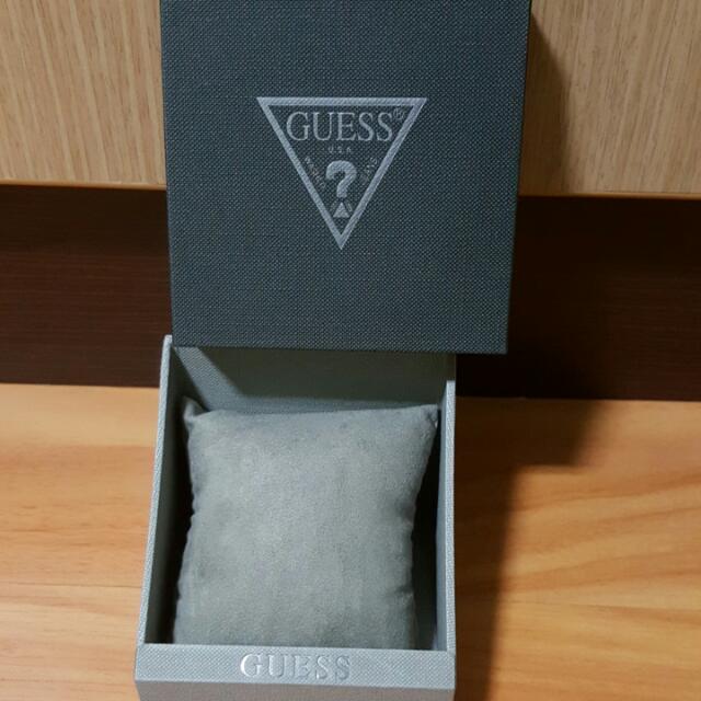 Guess watch box best sale