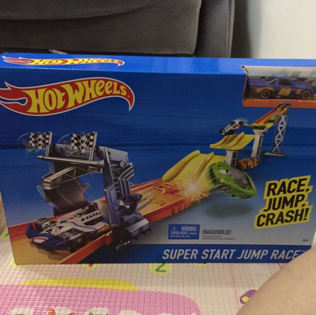 Hot Wheels Super Start Jump Race Hobbies Toys Toys Games on