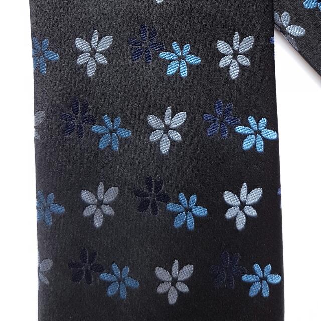 goldlion tie price