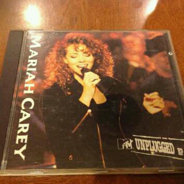 cd deluxe price mileage