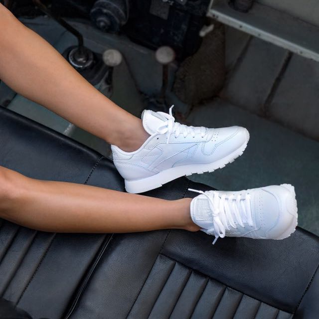 Reebok classic discount leather pearl