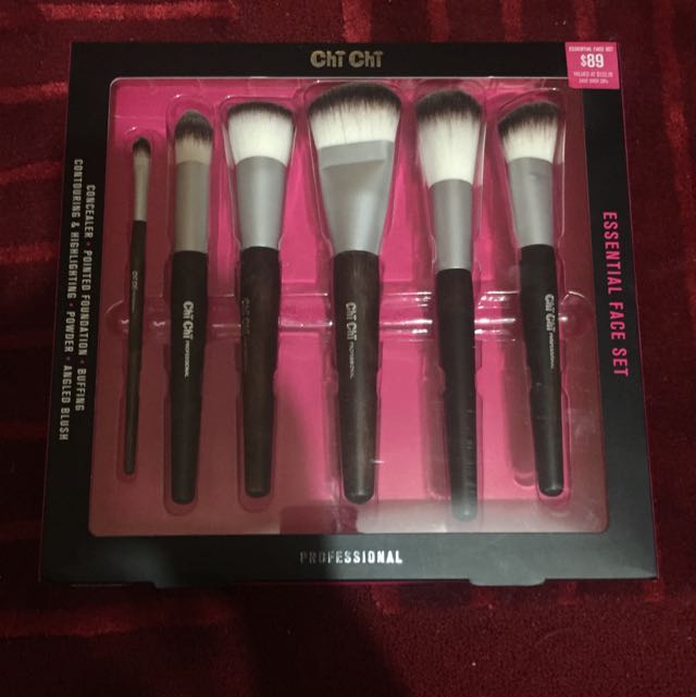 Chi Chi Professional Essential Face Set Brush Health Beauty