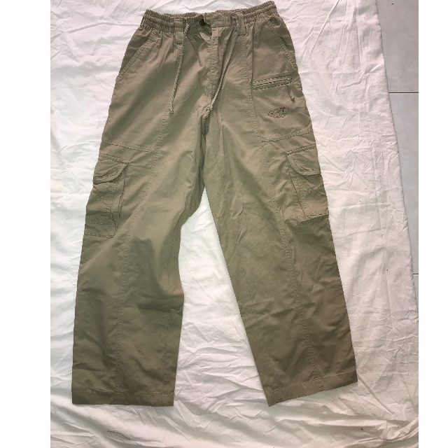 Discovery, pants, Men's Fashion, Bottoms, Trousers on Carousell