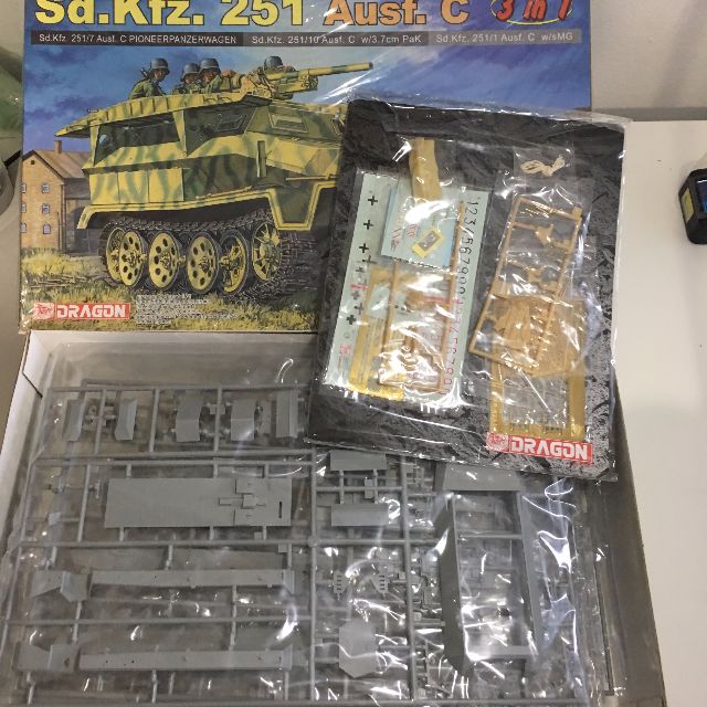 sdkfz 251 dragon