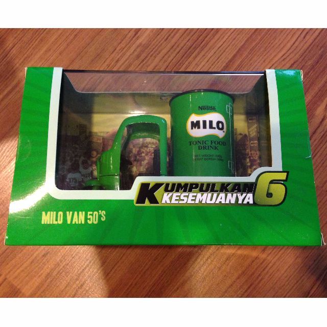 Milo Van 50s (Category: Vintage Collectibles) located in Kuala Lumpur. Submitted by miaoomiaoo (Listing ID 83170967, Image 1). Description: Big Size. Coin in there for size comparison..