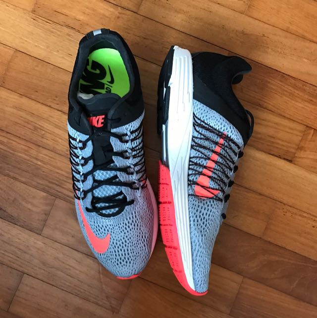 nike air zoom streak