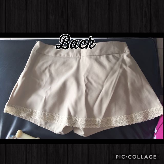 Skort (Category: Shorts) located in Singapore. Submitted by meishih (Listing ID 83085649, Image 2). Description: .