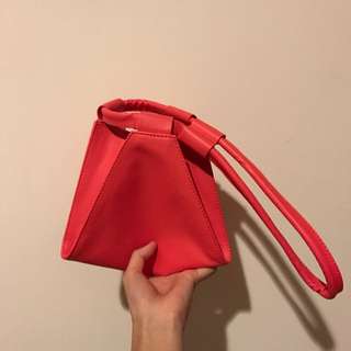 PRELOVED PEACHY ORANGE CLUTCH