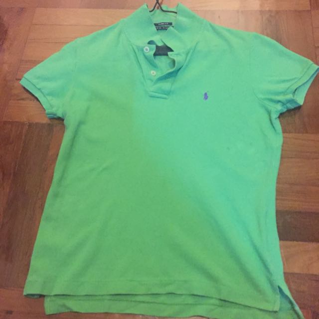 green polo t shirt