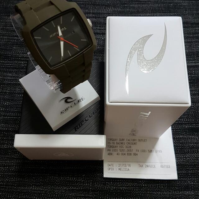 rip curl tour xl watch