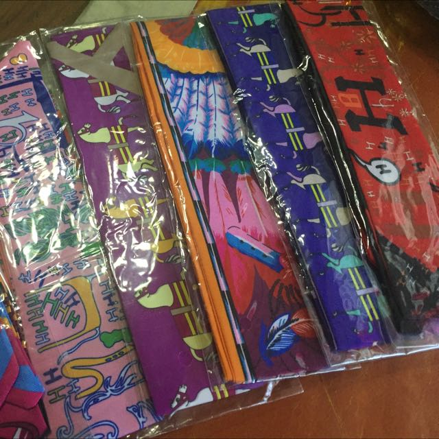 Twillies (Category: Scarves) located in Quezon City. Submitted by mvaps (Listing ID 83266477, Image 3). Description: .