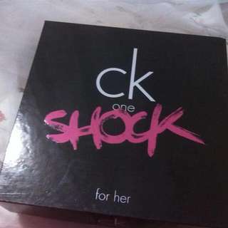 Calvin Klein One Shock For Her 2 Piece Gift Set