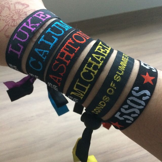5sos Official Bracelets Women S Fashion Jewellery On Carou