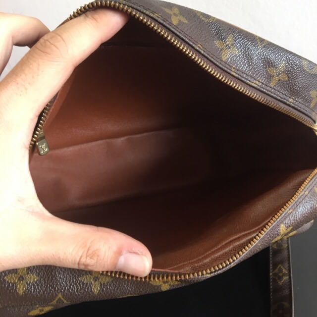Louis Vuitton Nil Shoulder Bag Used (6033)