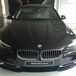 528i Luxury 2015
