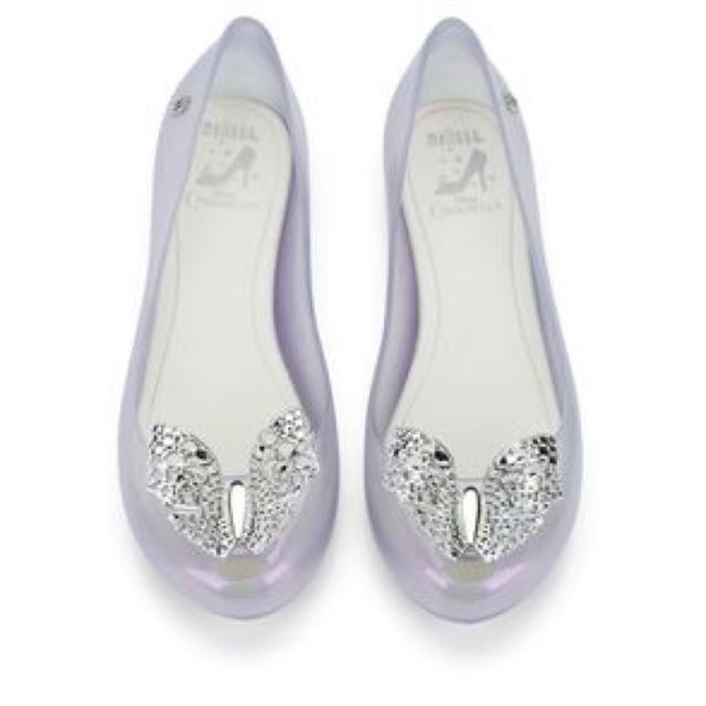 Cinderella flats sale