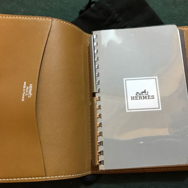Hermes Notebook （分類：飾物及配件）位於 Hong Kong。 由 mic_lam 提交（商品編號 83691613，圖片 2）。簡介： - 100% Brand New。