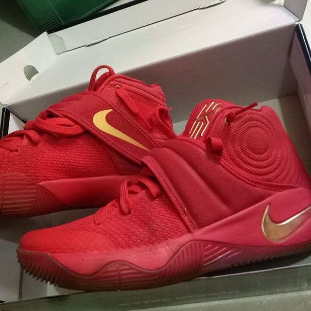 kyrie 2 gold medal