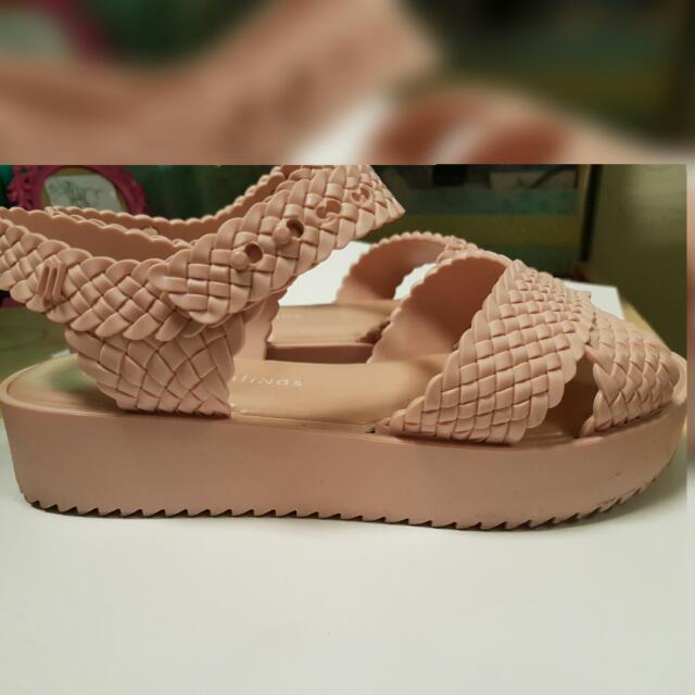 Melissa hotness sandal hot sale