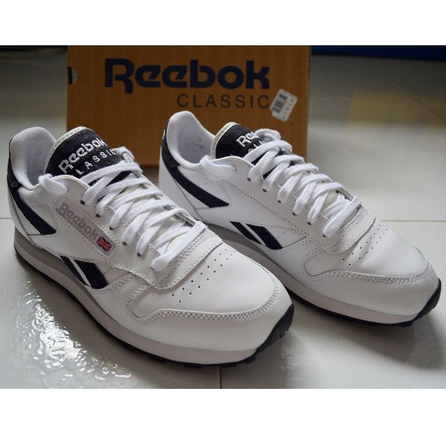 Reebok Classic White Leather Sneakers US Sz 8