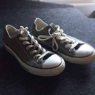 Converse All Star Sneakers