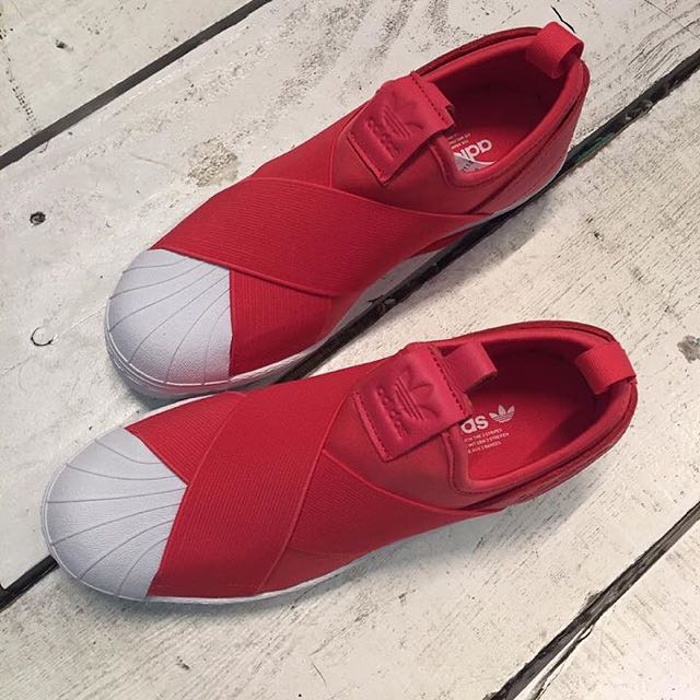 adidas superstar slip on red
