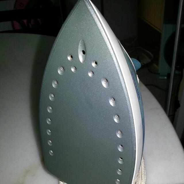 philips 1000 comfort iron